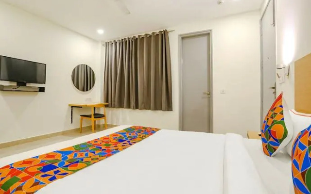 Fabhotel Rose Aroma