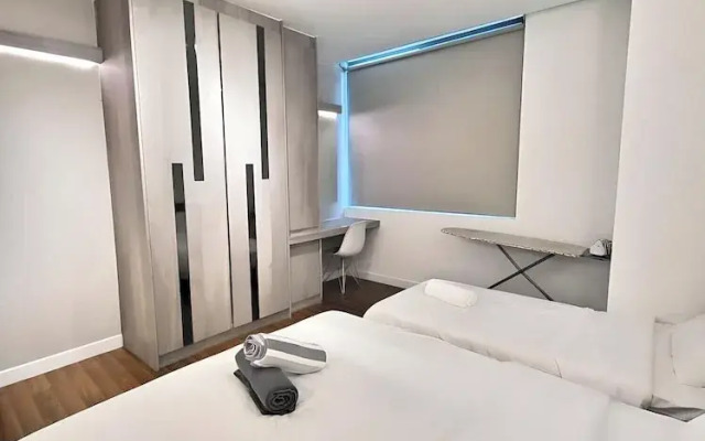 Summer suites klcc By Regal Homes