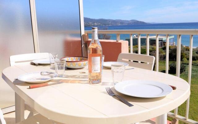 Appartement Le Lavandou, 1 pièce, 2 personnes - FR-1-251-307