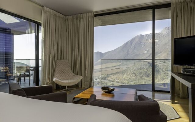 Enjoy Santiago Hotel del Valle