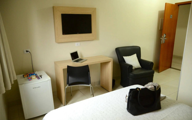 Hotel Capital