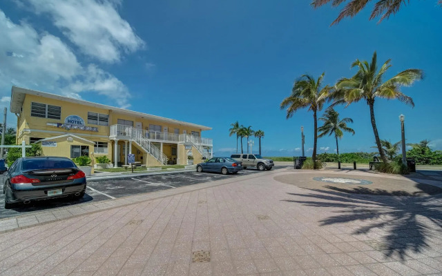 Paradise Oceanfront HBH