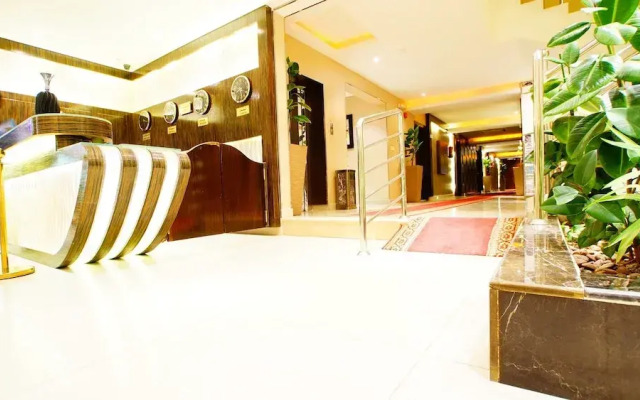 Sama Al Qasr Khorais