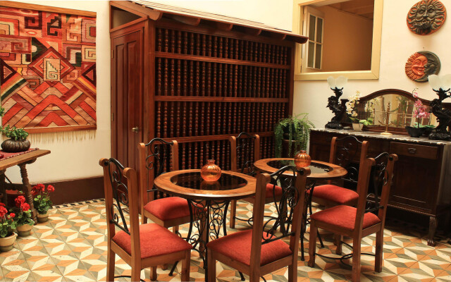 Hostal Porta