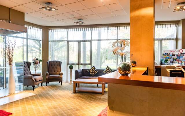 Ocean Breeze Hotel