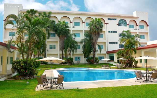 Days Inn by Wyndham Tuxtepec