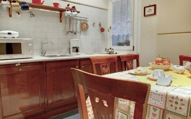 Regina Elena Apartment