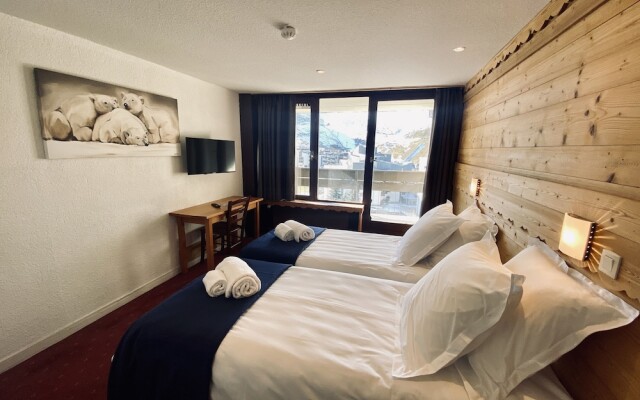 Curling Hôtel & Bar