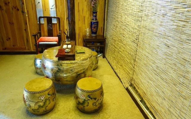 Dali Ting Ongoing Inn