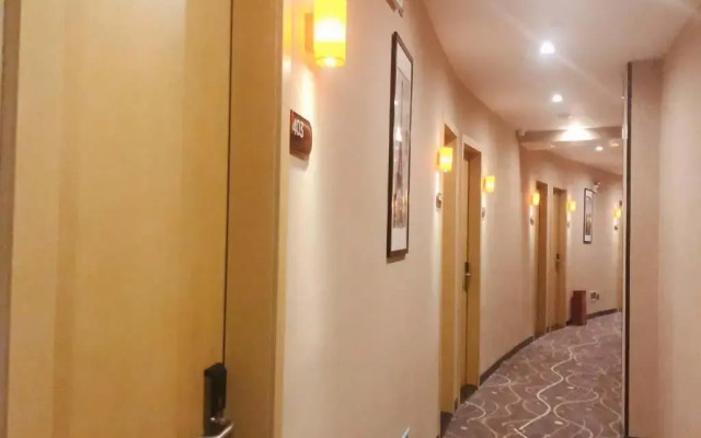 7 Days Premium·Dezhou College South Gate