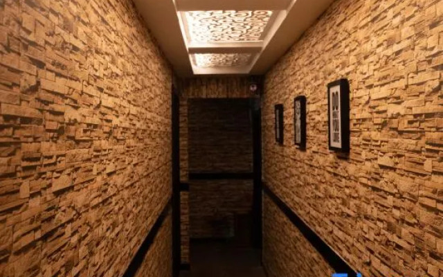 Zhiyoung Theme Hotel (Daqing Xinbaida Dongfeng Middle School)