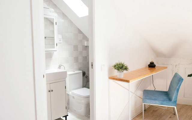 Slow Suites Sol