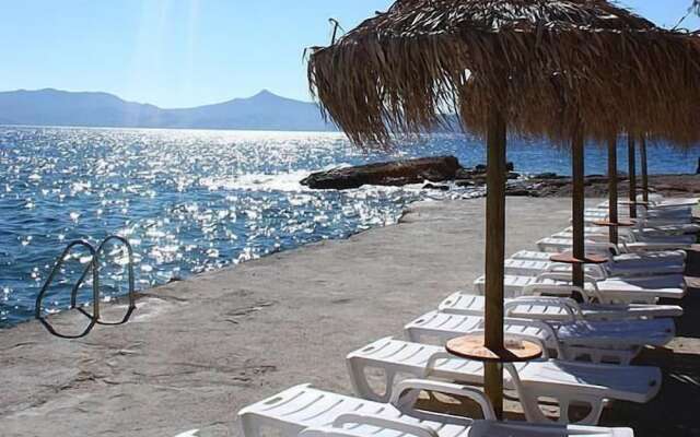 Hotel Kekrifalia