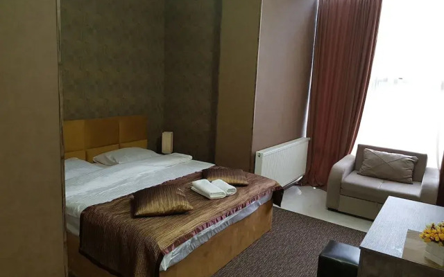 Hotel Makona
