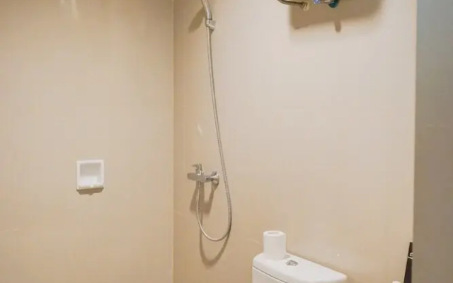 Spacious and Cozy 1BR at Tree Park Apartment