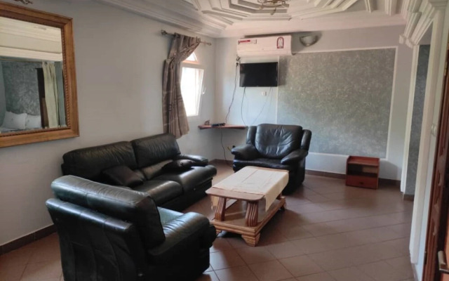 Emergence Djouda Hotel