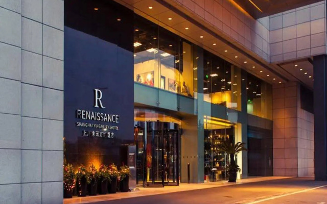 Renaissance Shanghai Yu Garden Hotel on the Bund