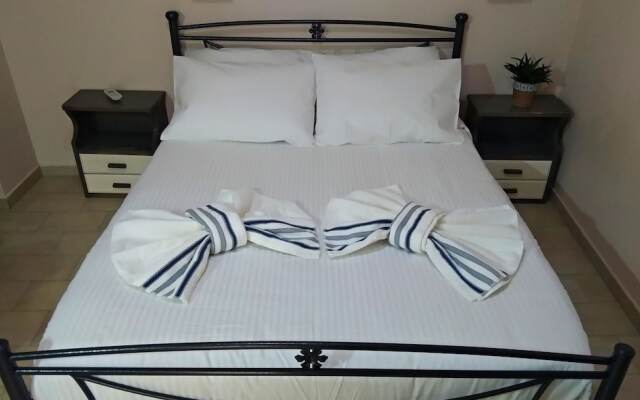 Relax Studios & Apartments