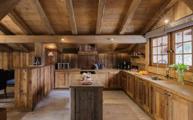 Chalet Hermine 5 Hot Tub and Sauna Les Chosalets
