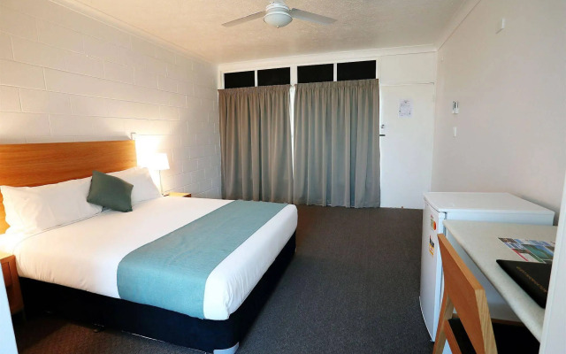 Q Express Motel