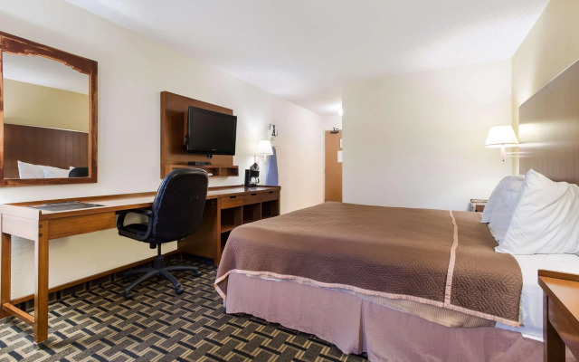 Rodeway Inn