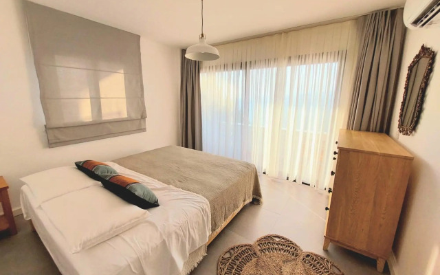 Ece Hotel Sovalye Island