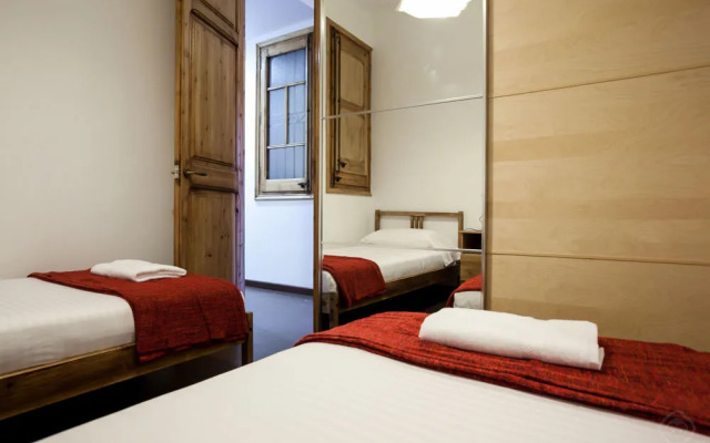 Sagrada Familia Apartments