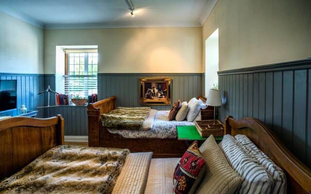 Rosetti House / 6-bed Home on Osea Island, Essex