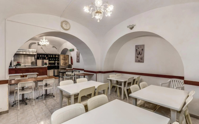 Hotel Altavilla 9