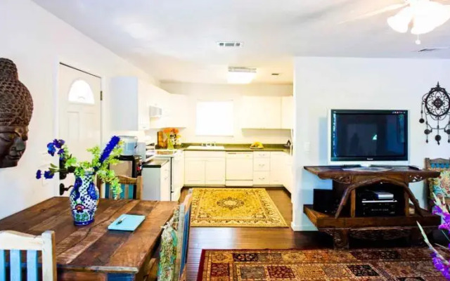 South Congress Getaways
