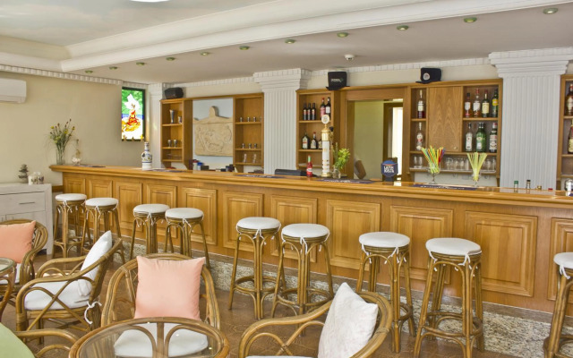 Nafsika Hotel