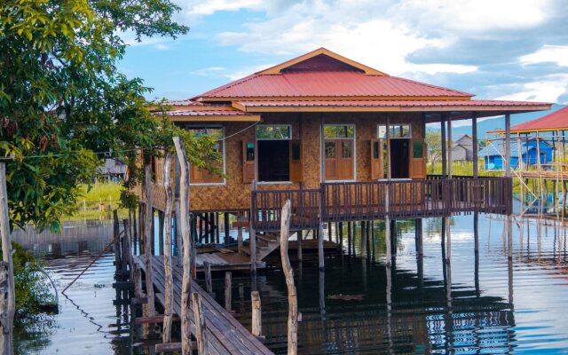 Innthar Lodge Home Stay