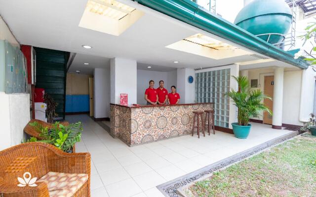 ZEN Rooms Basic 10th Ave Cubao