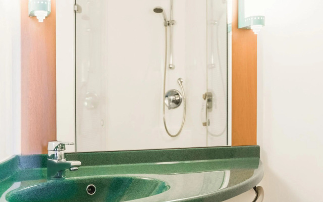 Ibis London Thurrock M25