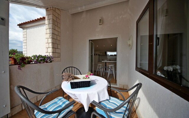 Apartments Ana