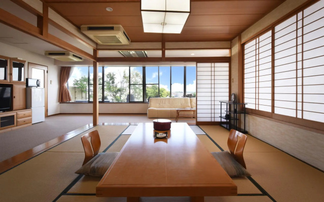 Yamaga Onsen Fuji Hotel