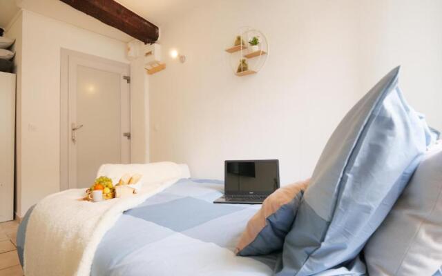Charmant studio 25 m2 centre ville Avignon