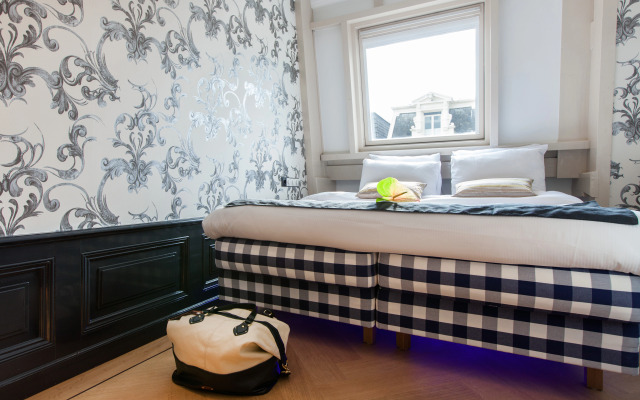The Amsterdam Canal Hotel