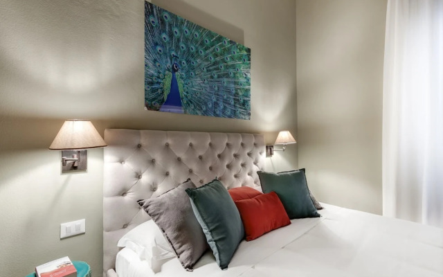 Giglio Courtyard - Duomo Stylish Apartment