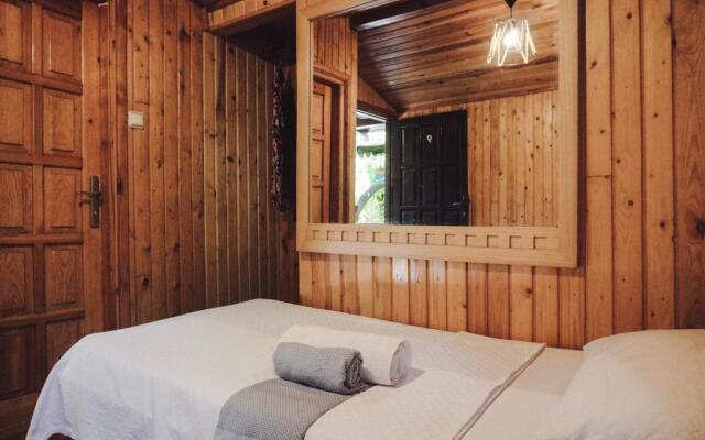 Base Bungalow Olympos