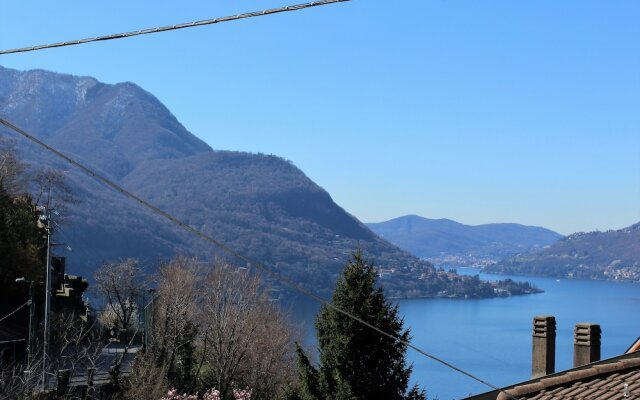 Comoholidays - Ul Palazz 18th Century Apartment