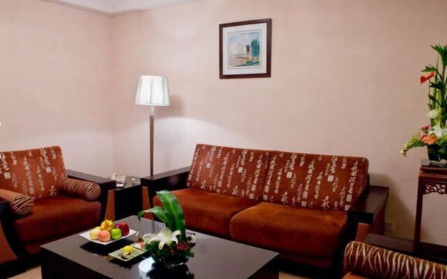 Hongyi Hotel Wuhan University