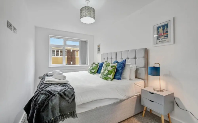 St Martins House Luxury Apts. Ruislip