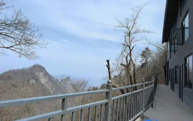Wudang Mountain Fenjinling Haraju