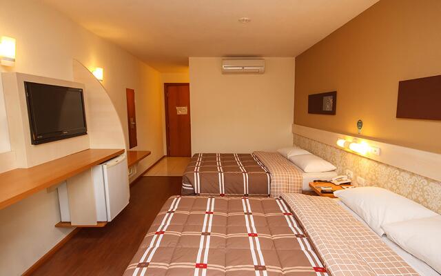 Hotel 10 Itajai