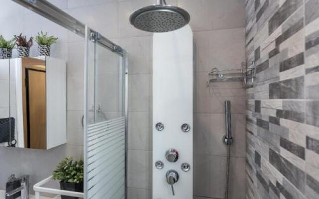 Athens Wooden Studio