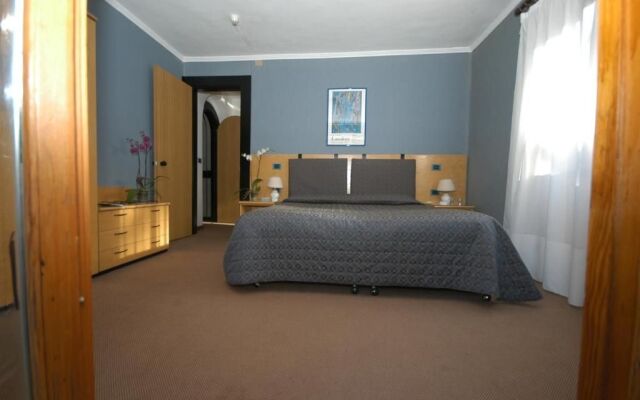 Hotel des Geneys Splendid