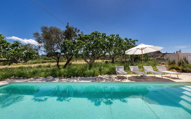 4003 Brunaldi Trulli by Perle di Puglia