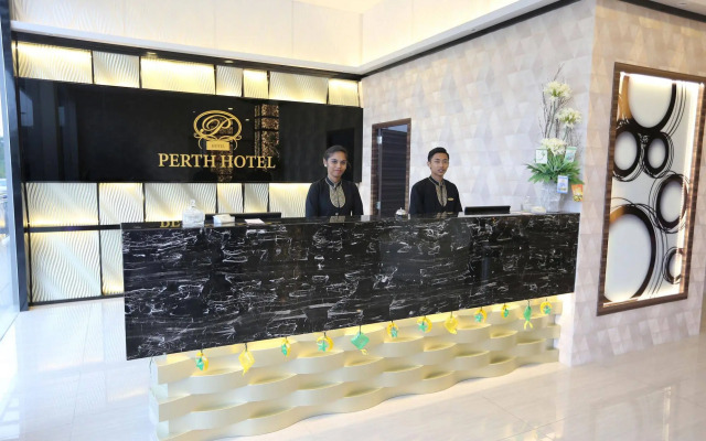 SEM9 Senai ''Formerly Known as Perth Hotel"