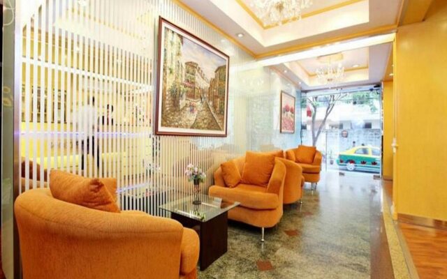 Grand Mandarin Residence